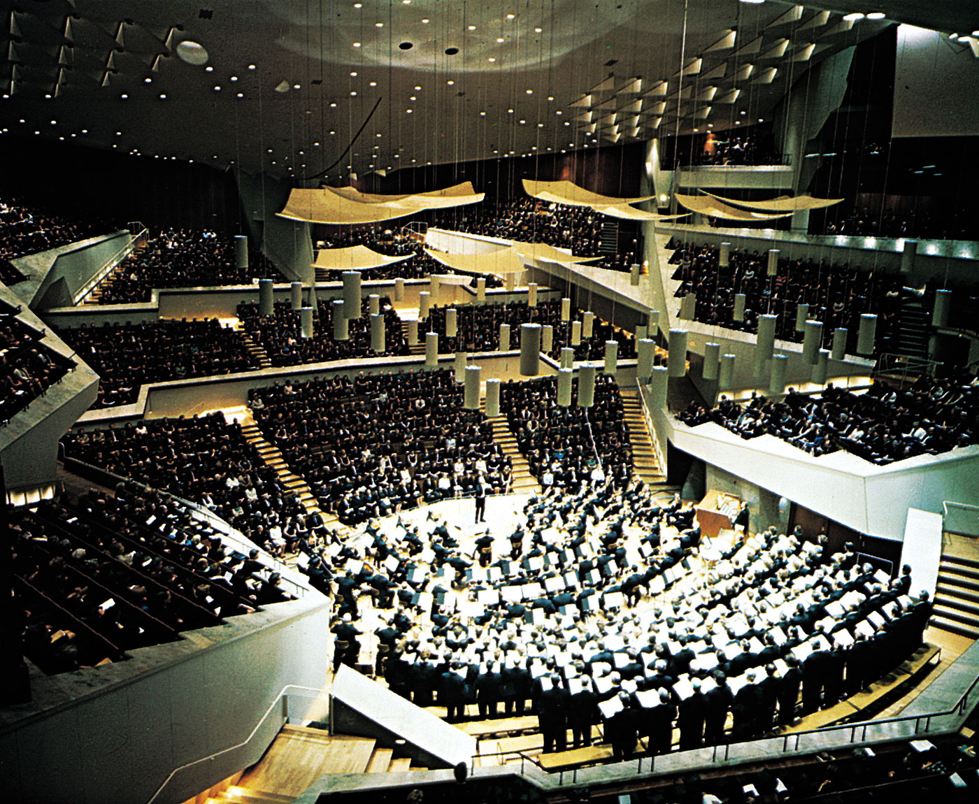 The Berlin Philharmonic without Karajan