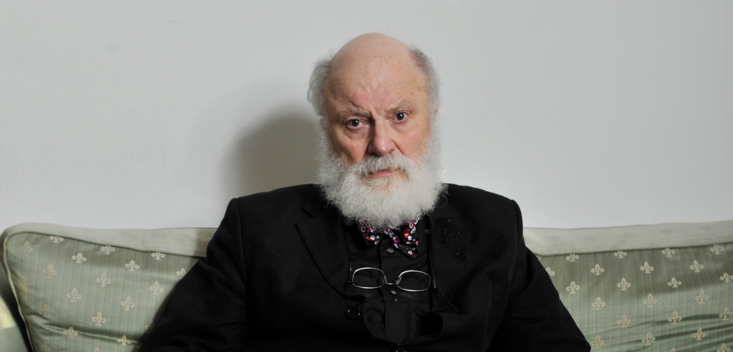 “The battle it was born to lose”: the poetry of Geoffrey Hill
