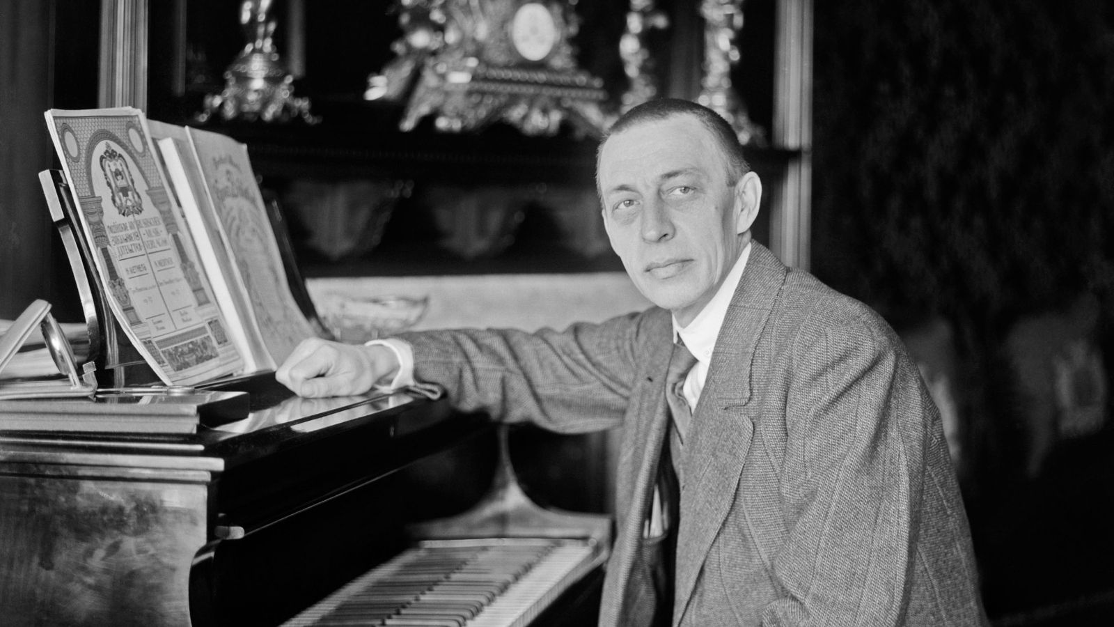 All night long—for an hour or so—with Rachmaninoff