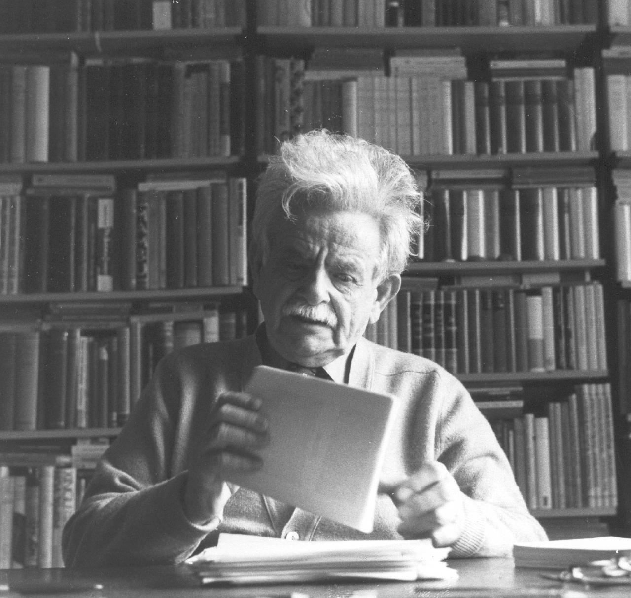 Becoming Elias Canetti